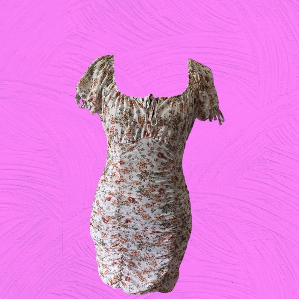 Ultra flirt brand floral scrunch mini dress